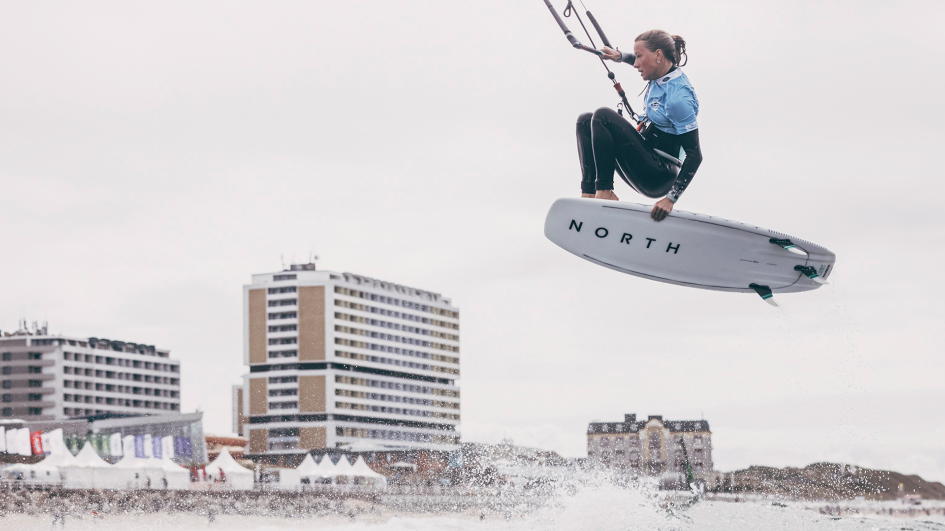 Image for The best strapless freestyle action at the GKA Kite-Surf World Cup Sylt 2021